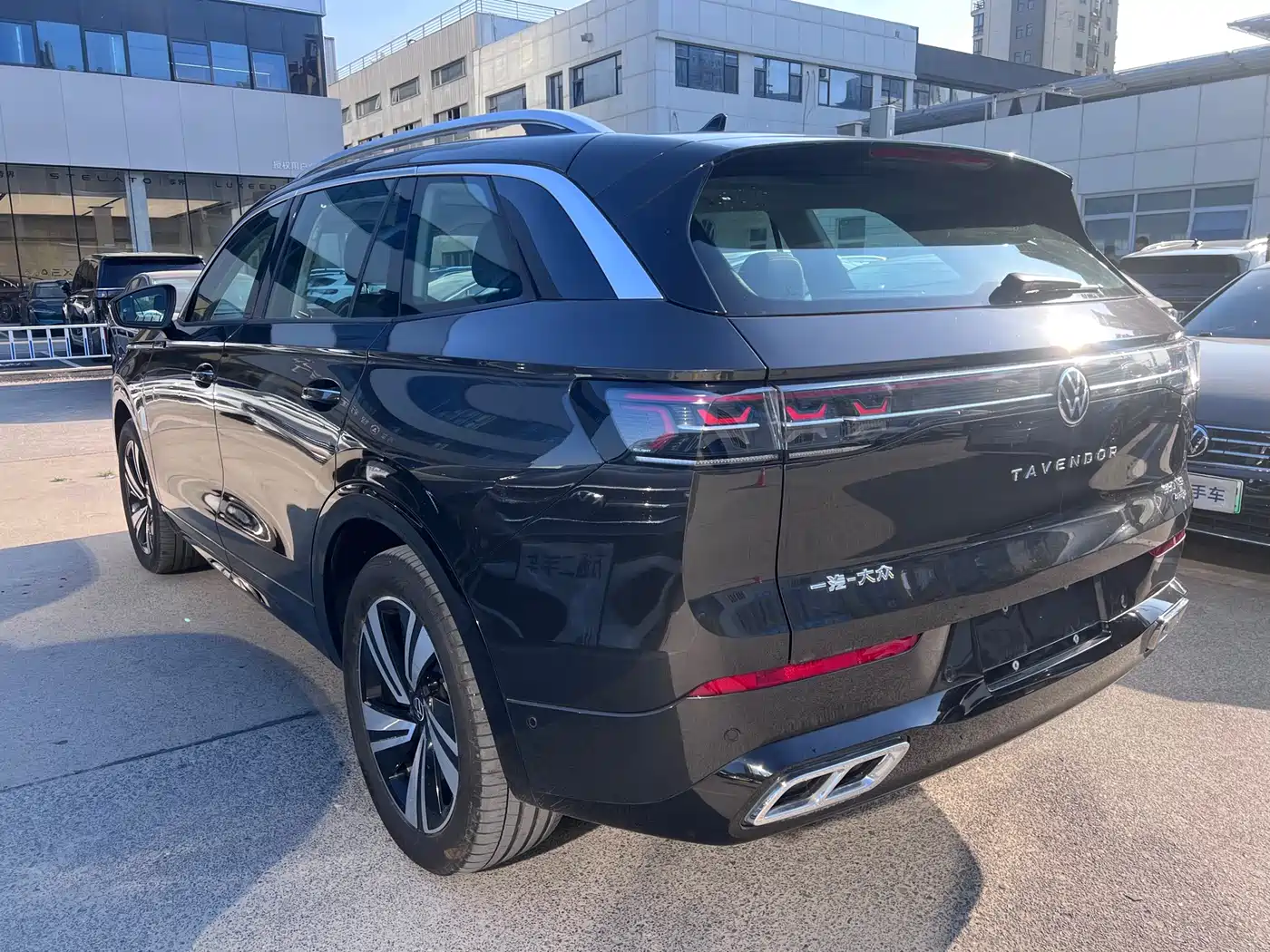 Volkswagen Talagon 2023 380TSI 4WD R-Line Touring Edition фото 13