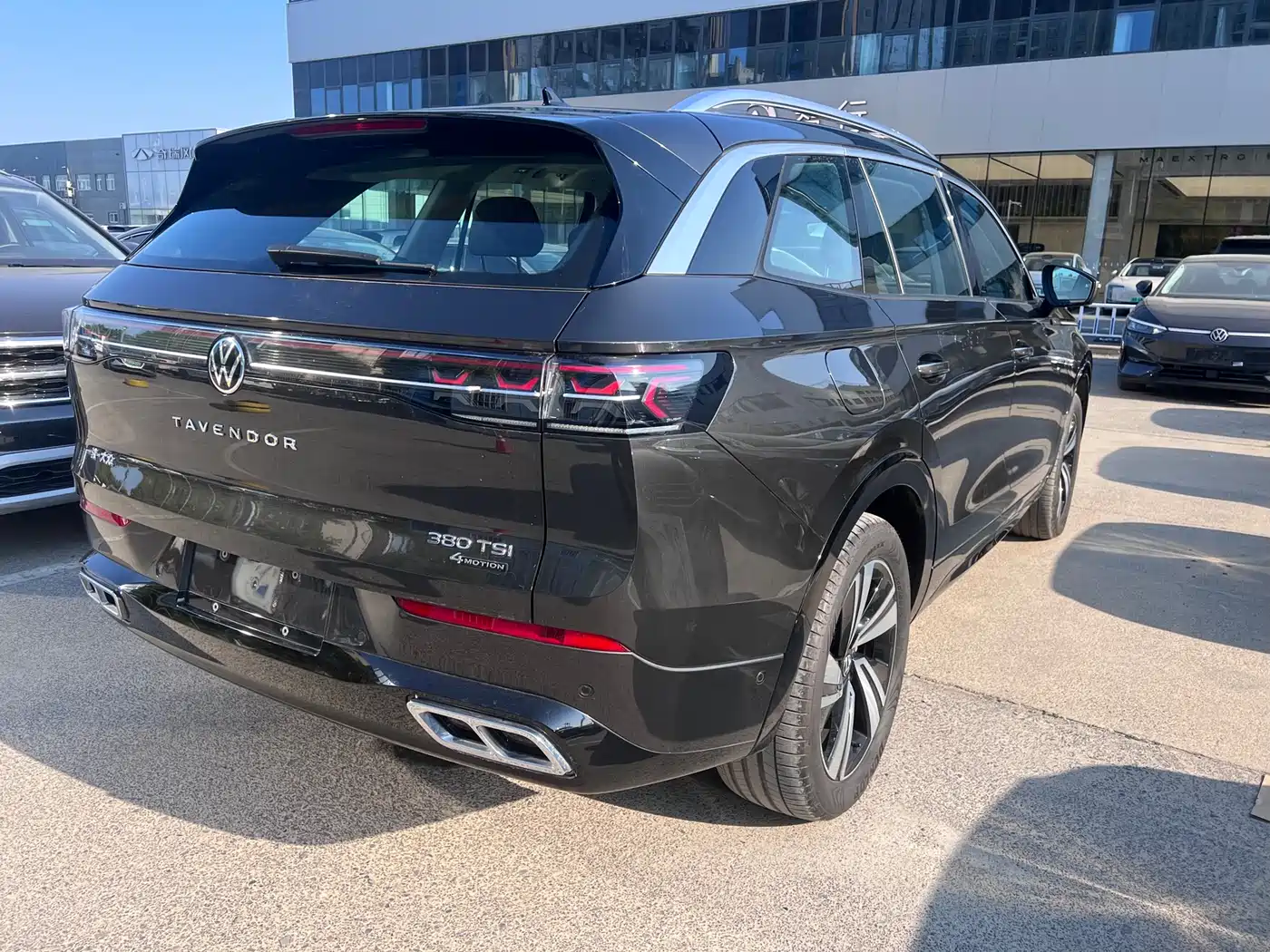 Volkswagen Talagon 2023 380TSI 4WD R-Line Touring Edition фото 15
