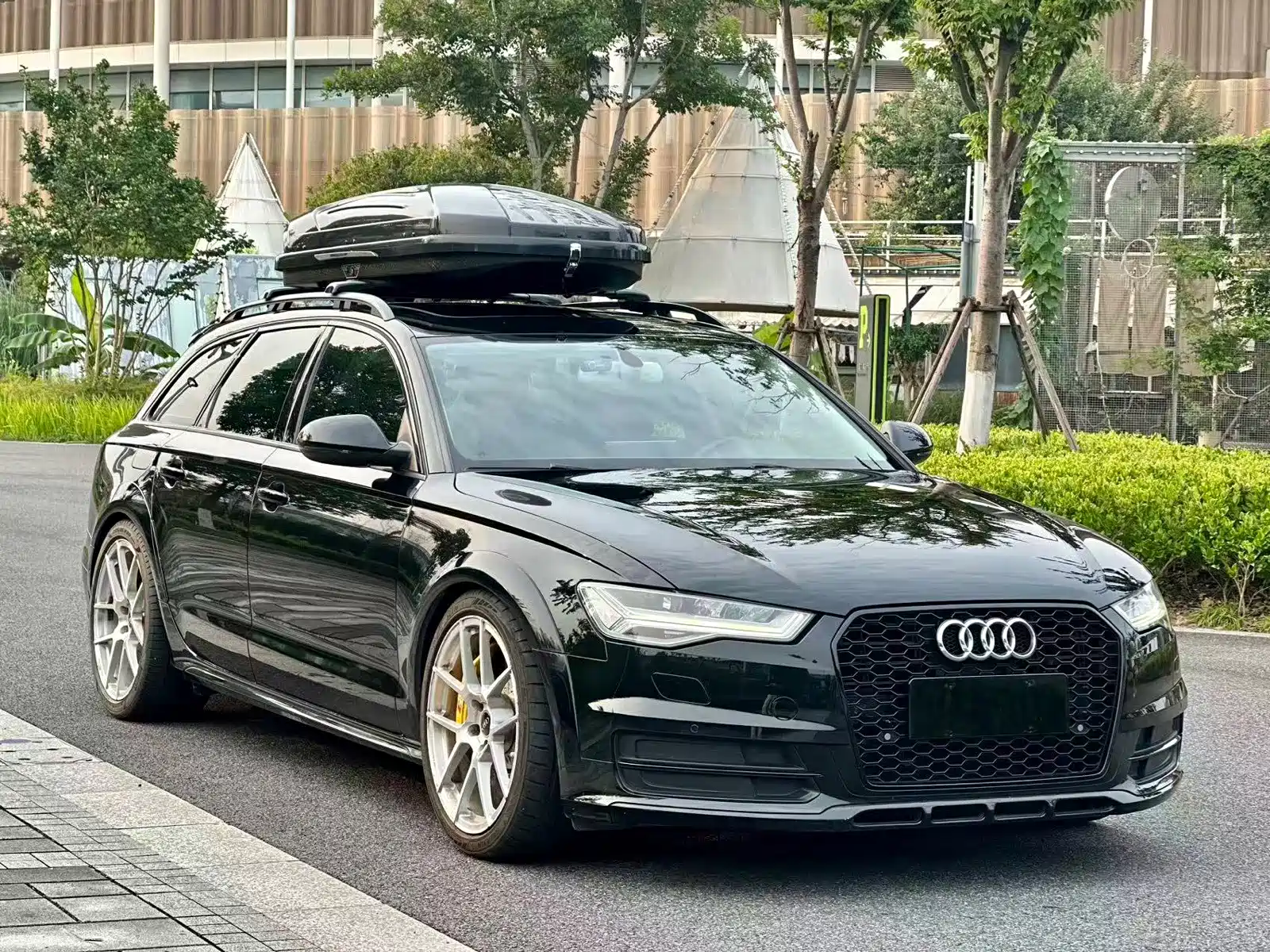 Фото 3 - Audi A6 (Import)