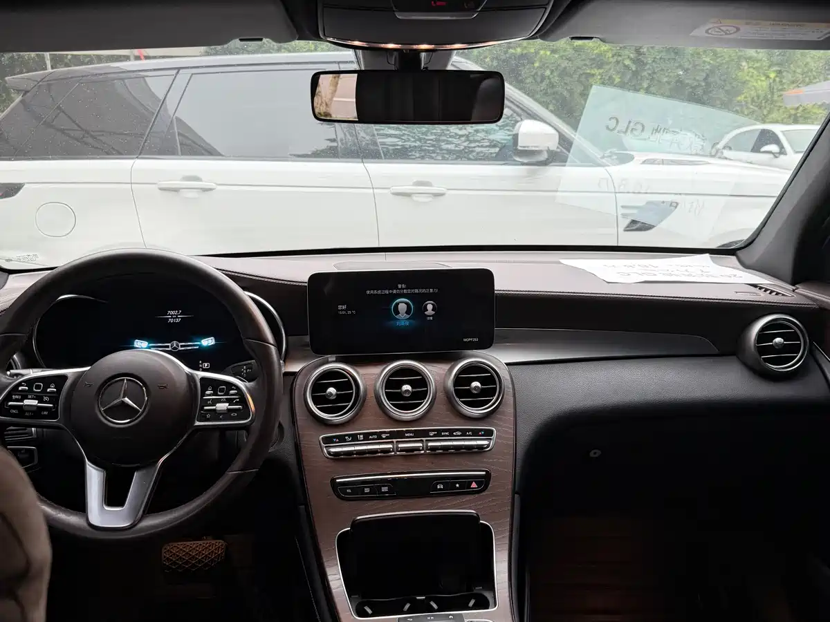 Mercedes-Benz GLC 2020 GLC 260 L 4MATIC Luxury фото 20