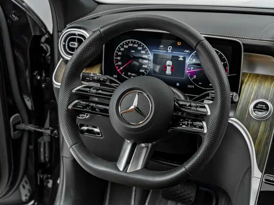 Mercedes-Benz GLC 2025 2025 Facelift GLC 300 L 4MATIC Dynamic 5-seater