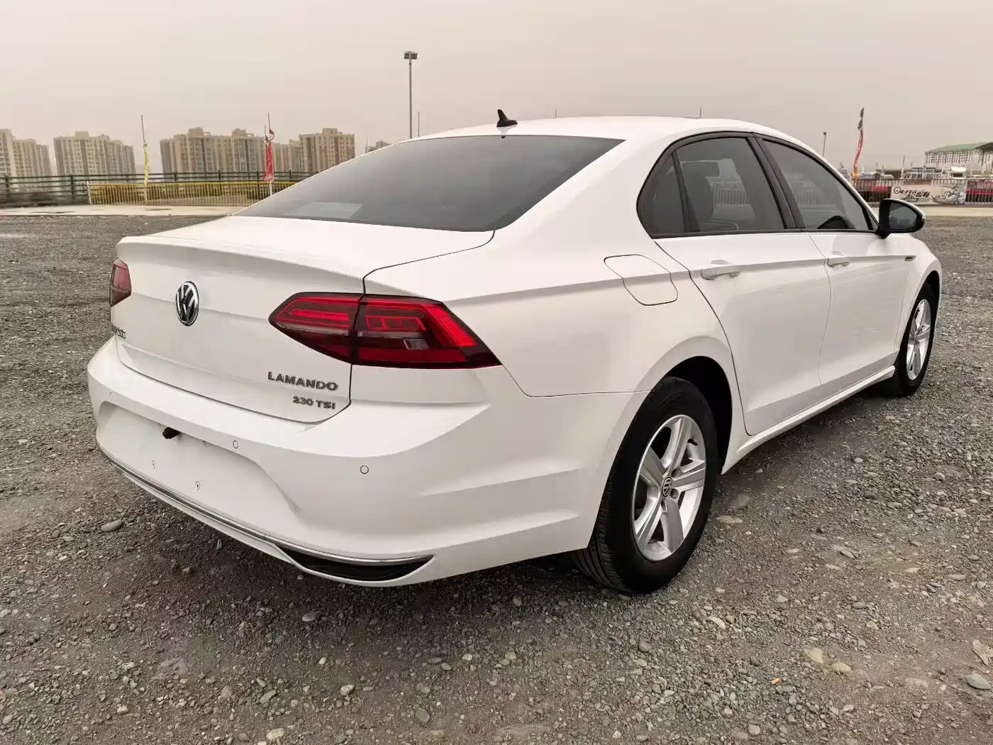 Volkswagen Lamando 2019 230TSI DSG Vision Edition China V фото 9