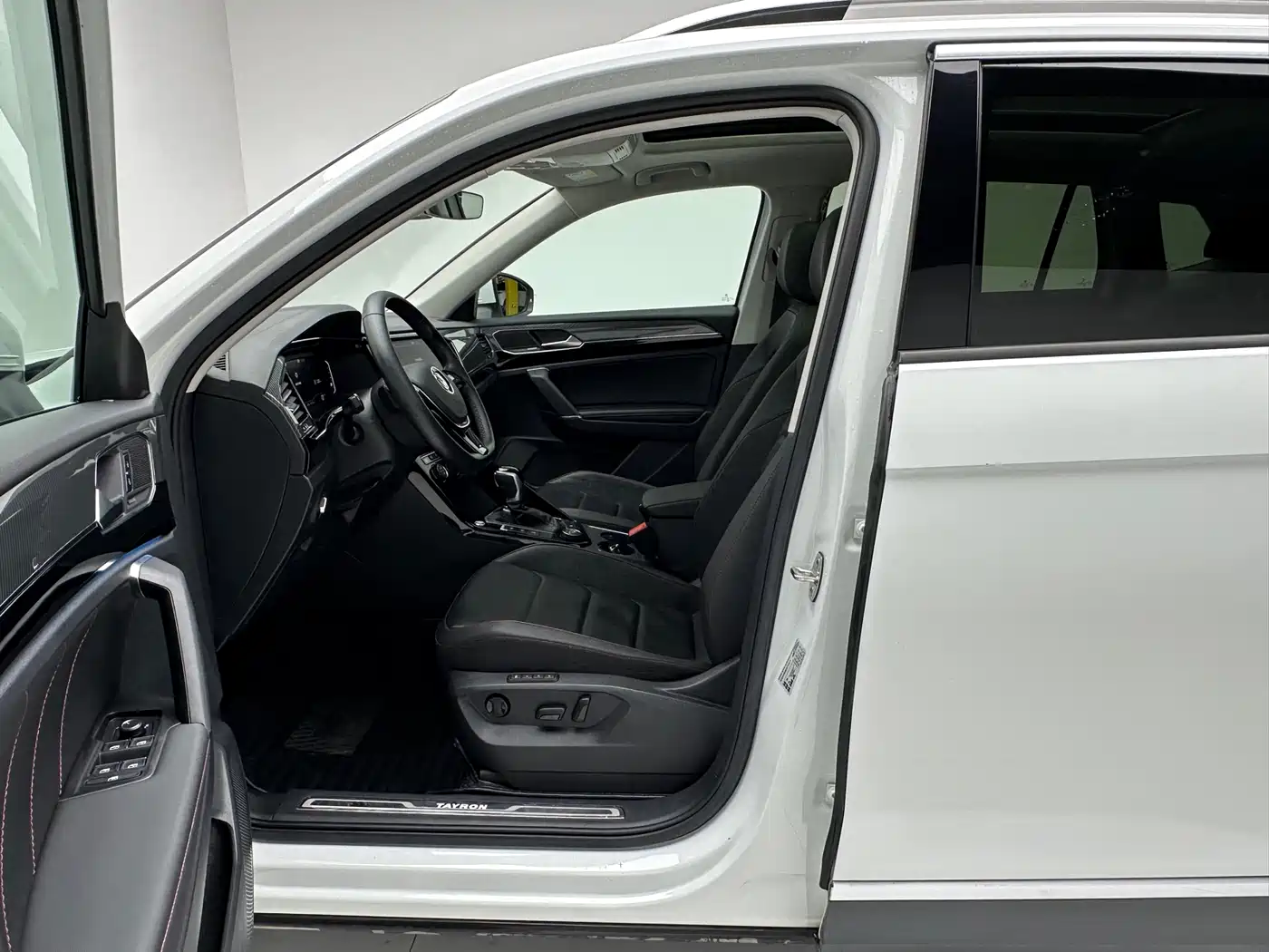 Volkswagen Tayron 2019 380TSI 4WD Flagship China VI фото 7