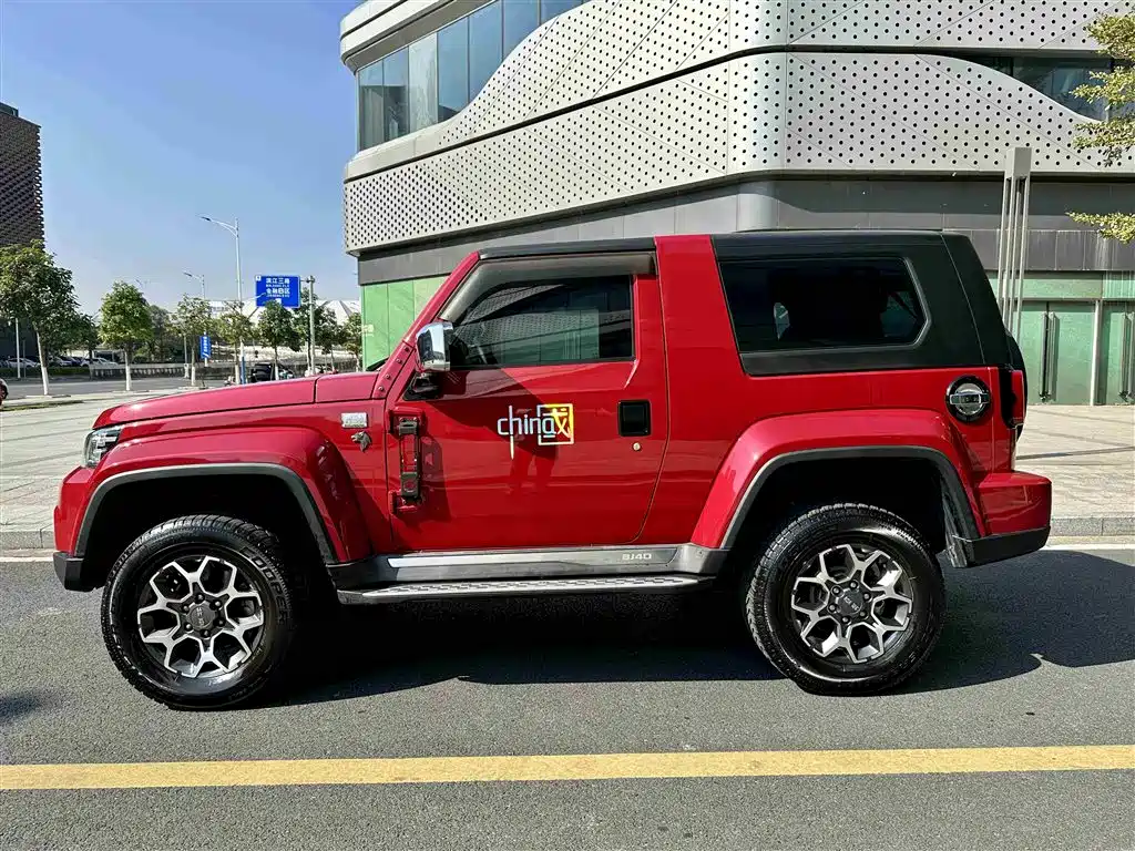 BAIC ORV Beijing Offroad BJ40 2020 2.0T Automatic 4WD Tribute 2020 Edition Knight фото 4