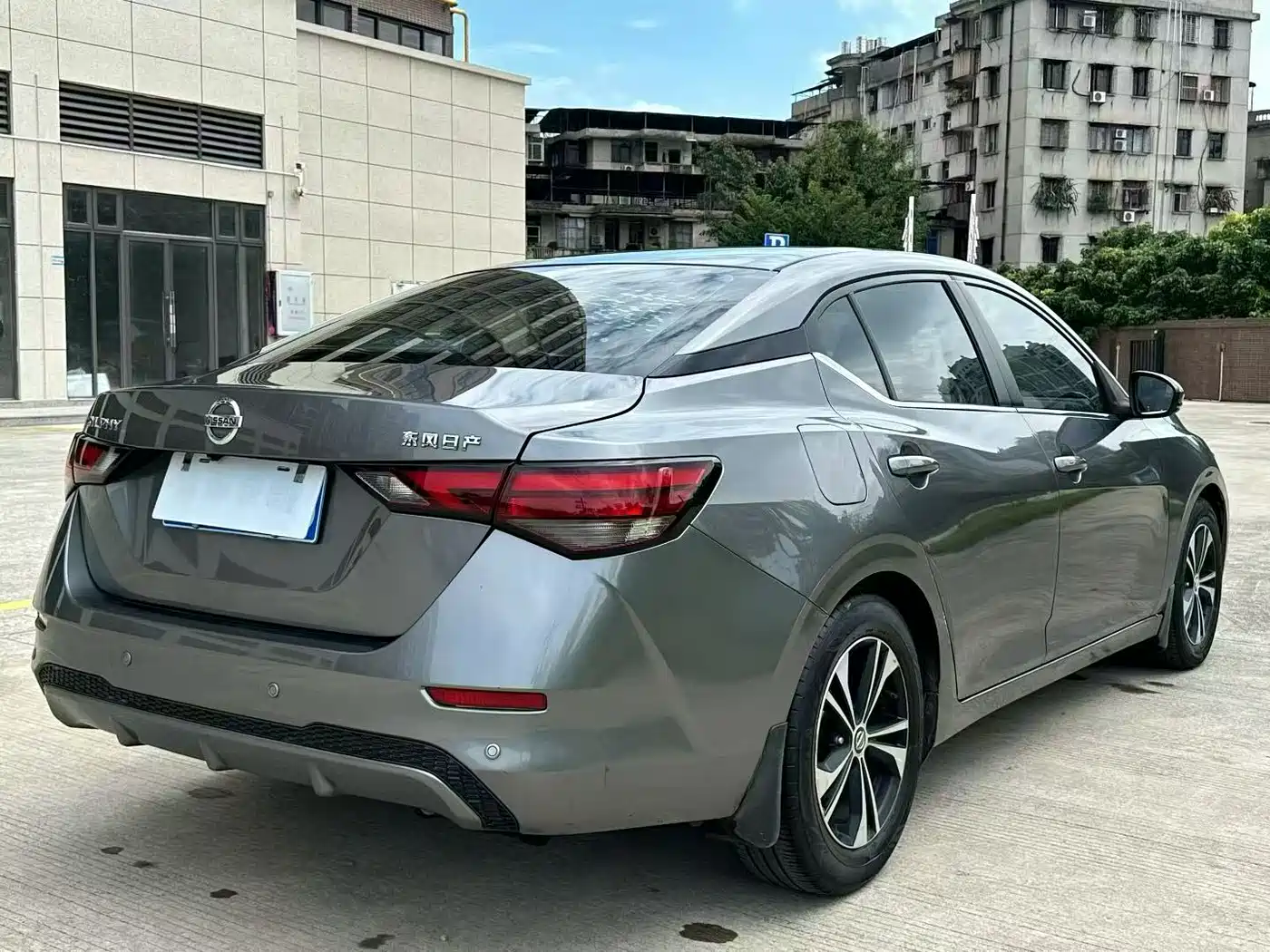 Nissan SYLPHY, миниатюра 7