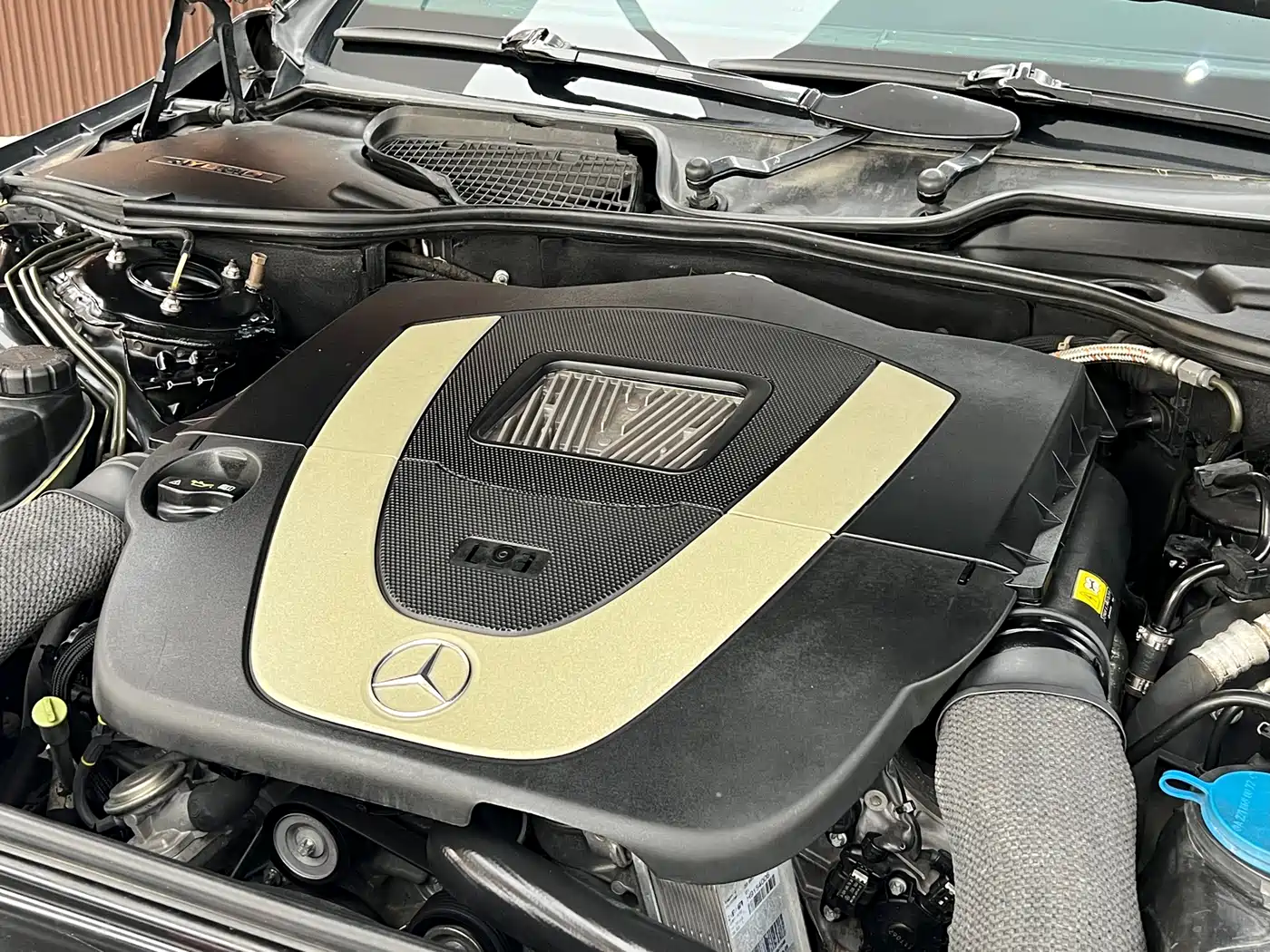 Mercedes-Benz S-Class 2011 2010 Model S 400 L HYBRID