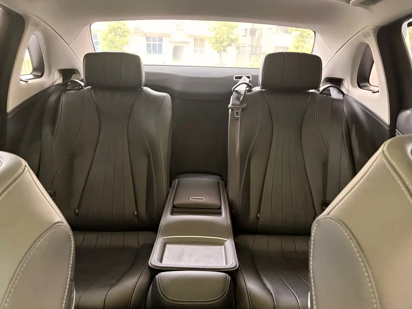 Mercedes-Benz E-Class 2021 E 300 L Luxury фото 5