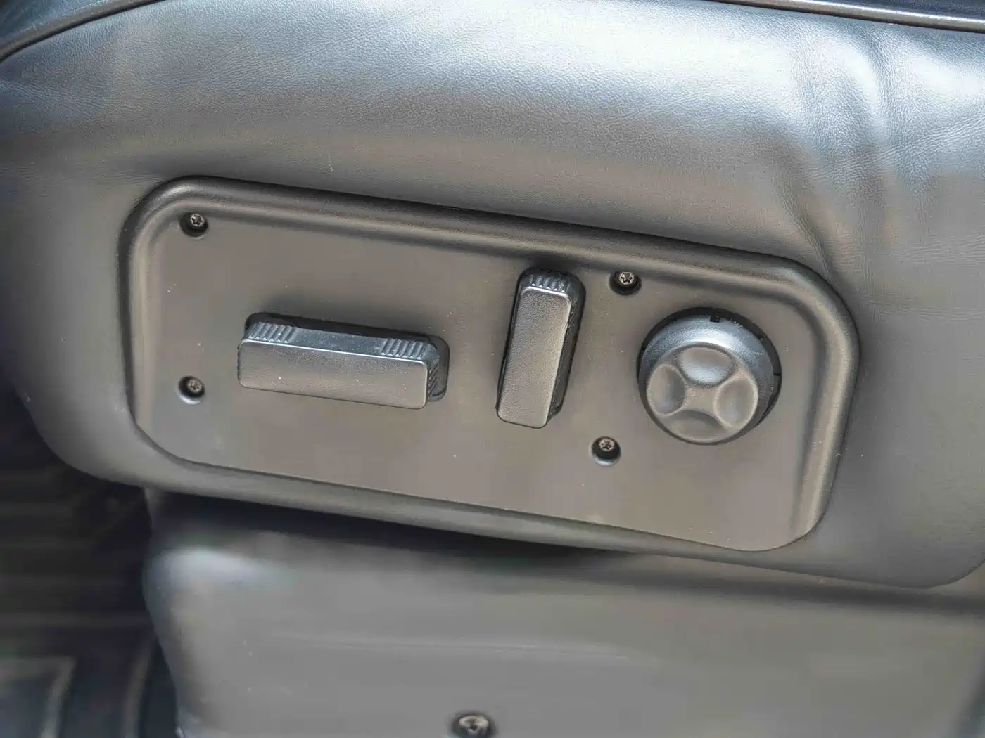 Hummer H2 2007 2004 6.0 AT