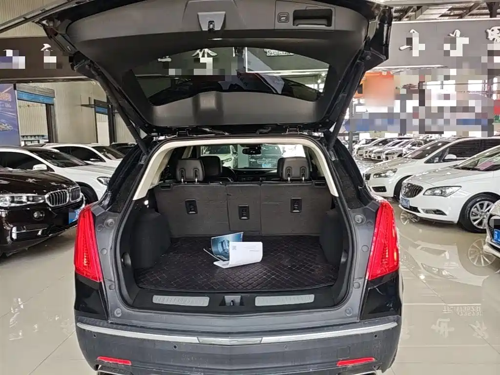 Cadillac XT5 2016 25T Luxury Model фото 19