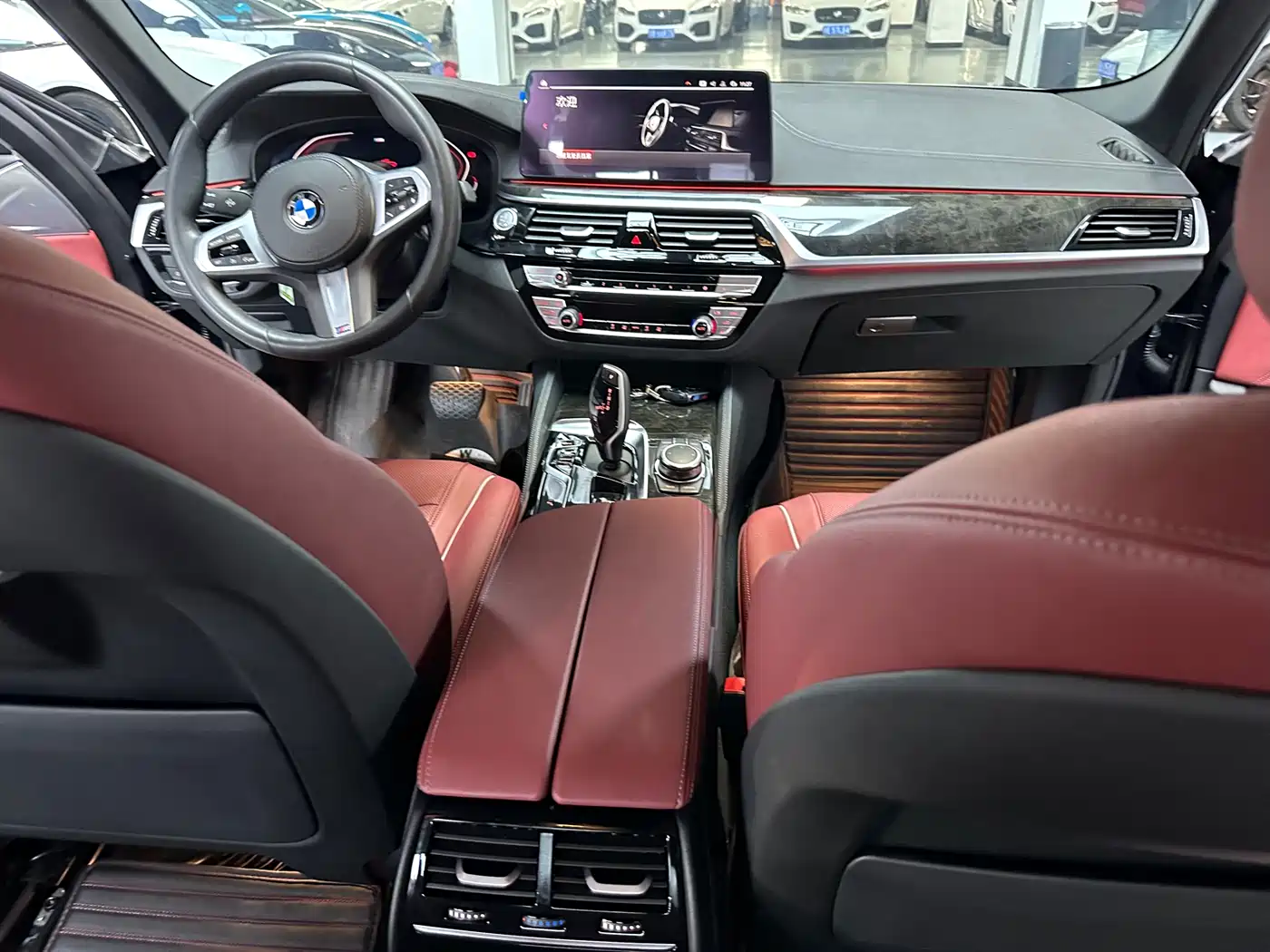 BMW 5 Series 2022 Model Second Facelift 525Li M Sport Package фото 11