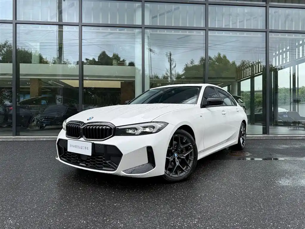 BMW 3 Series 2025 330Li M Sport Night Edition