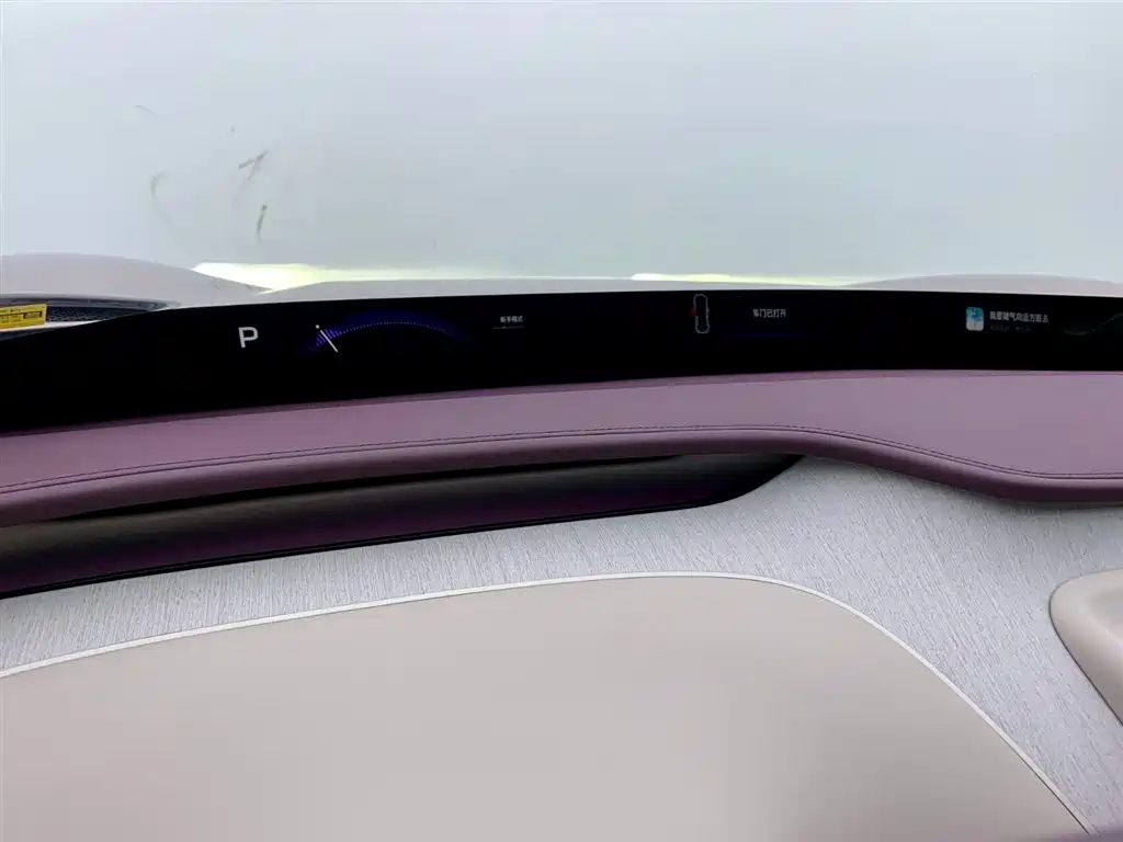 Xiaomi Auto Xiaomi YU7 2025 Ultra Long Range High Performance AWD Max Edition фото 19