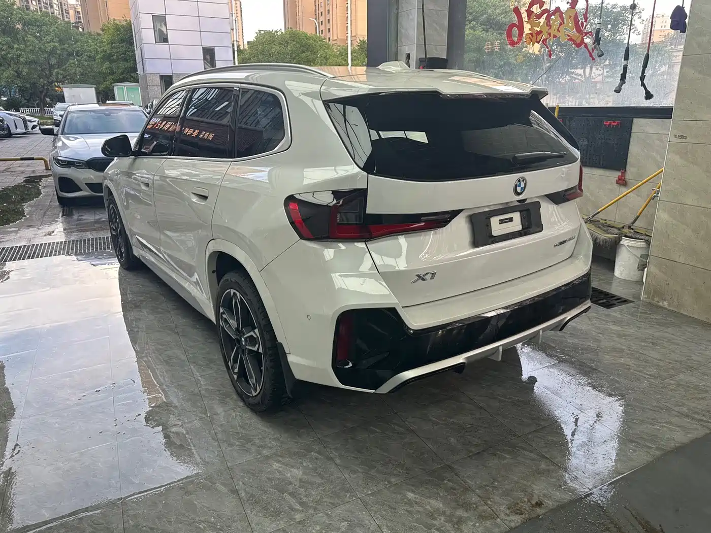 BMW X1 2024 2023 sDrive25Li M Sport Package