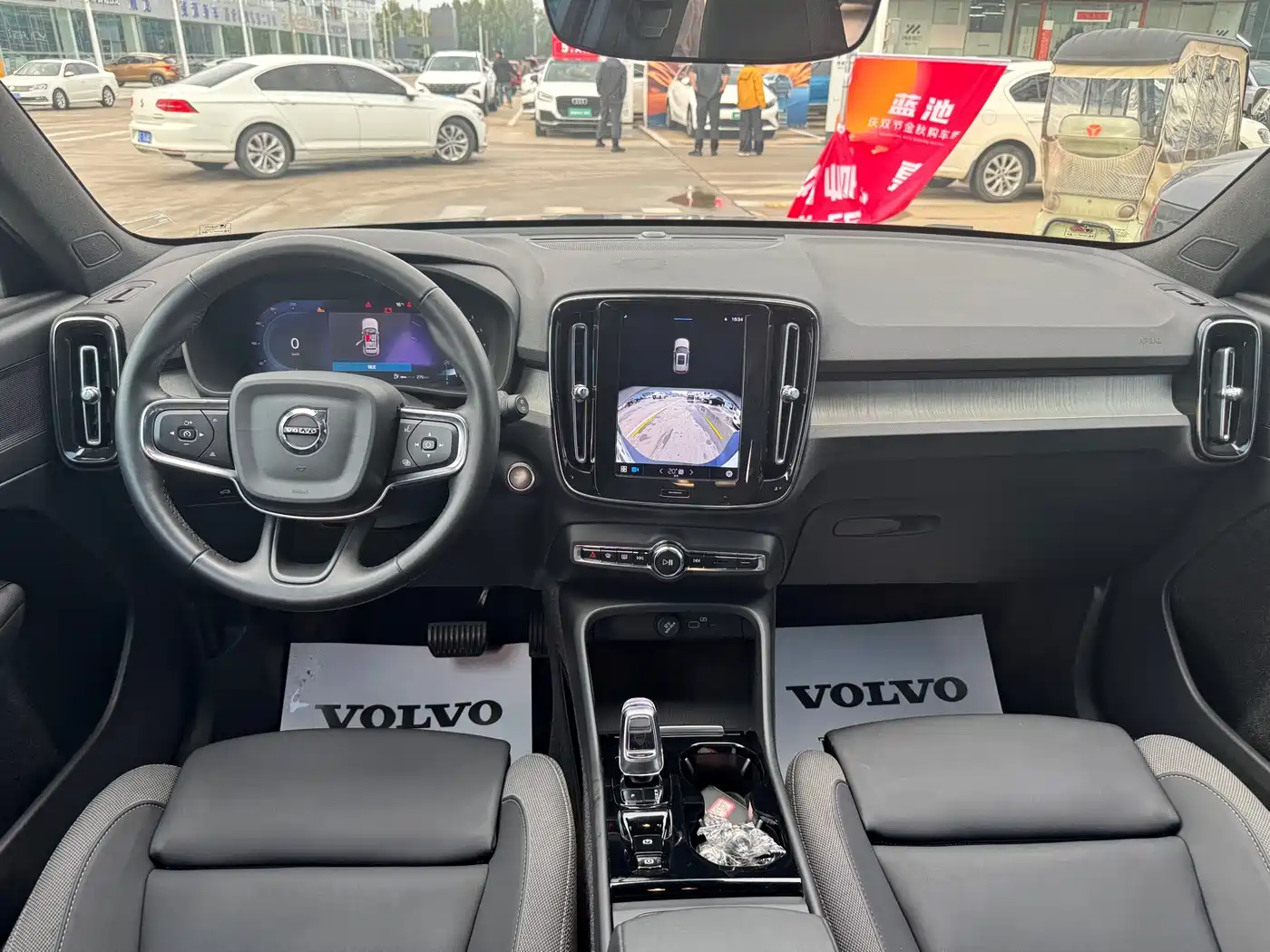 Volvo XC40 2024 2024 B3 Smart Elite Luxury Edition