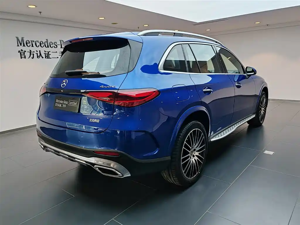 Mercedes-Benz GLC 2023 GLC 300 L 4MATIC Luxury 7-Seater фото 6
