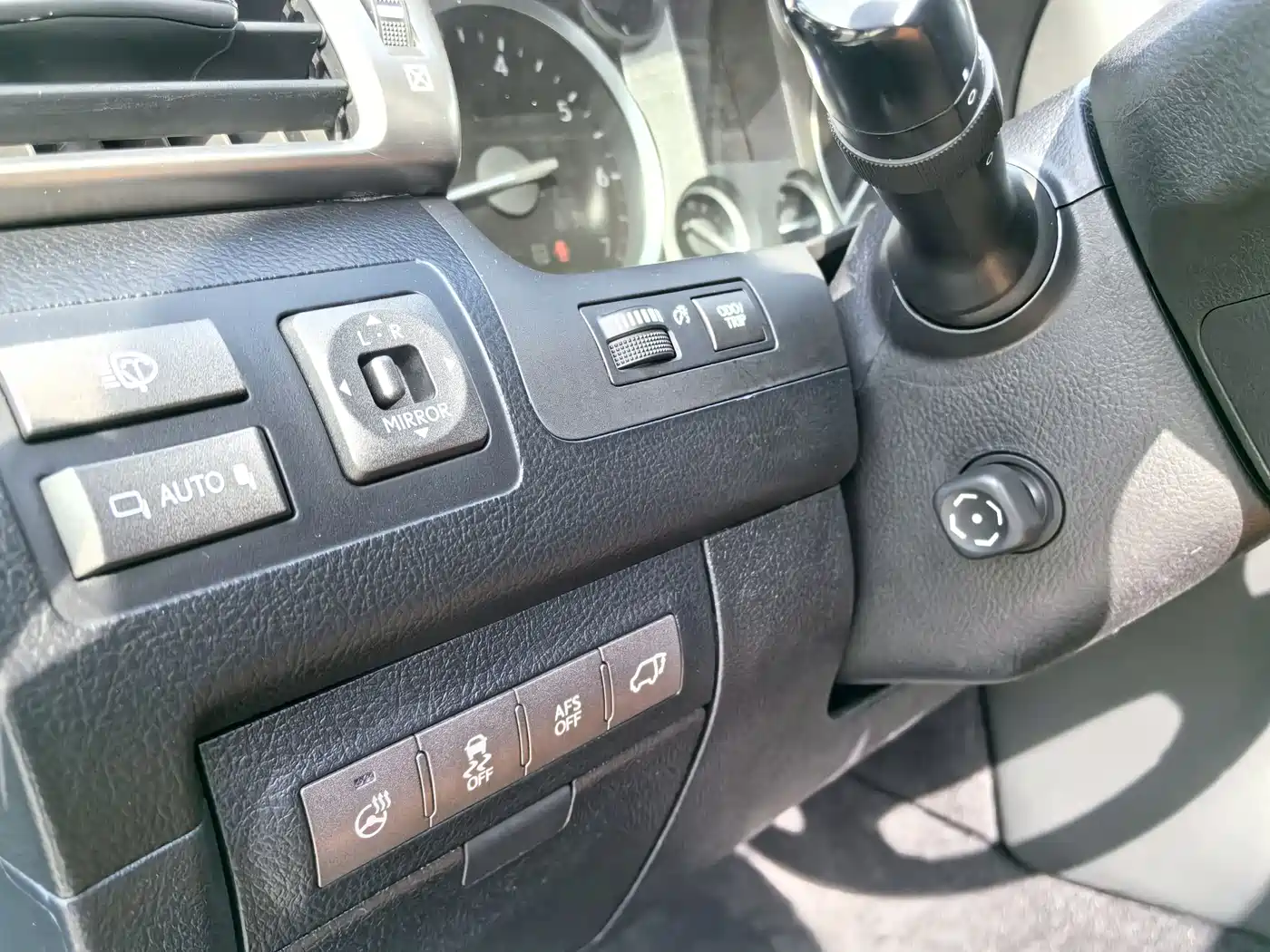 Lexus LX 2013 570 фото 10