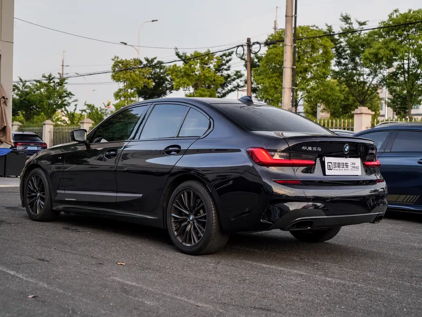 BMW 3 Series 2020 330i M Sport Blackout Package фото 5