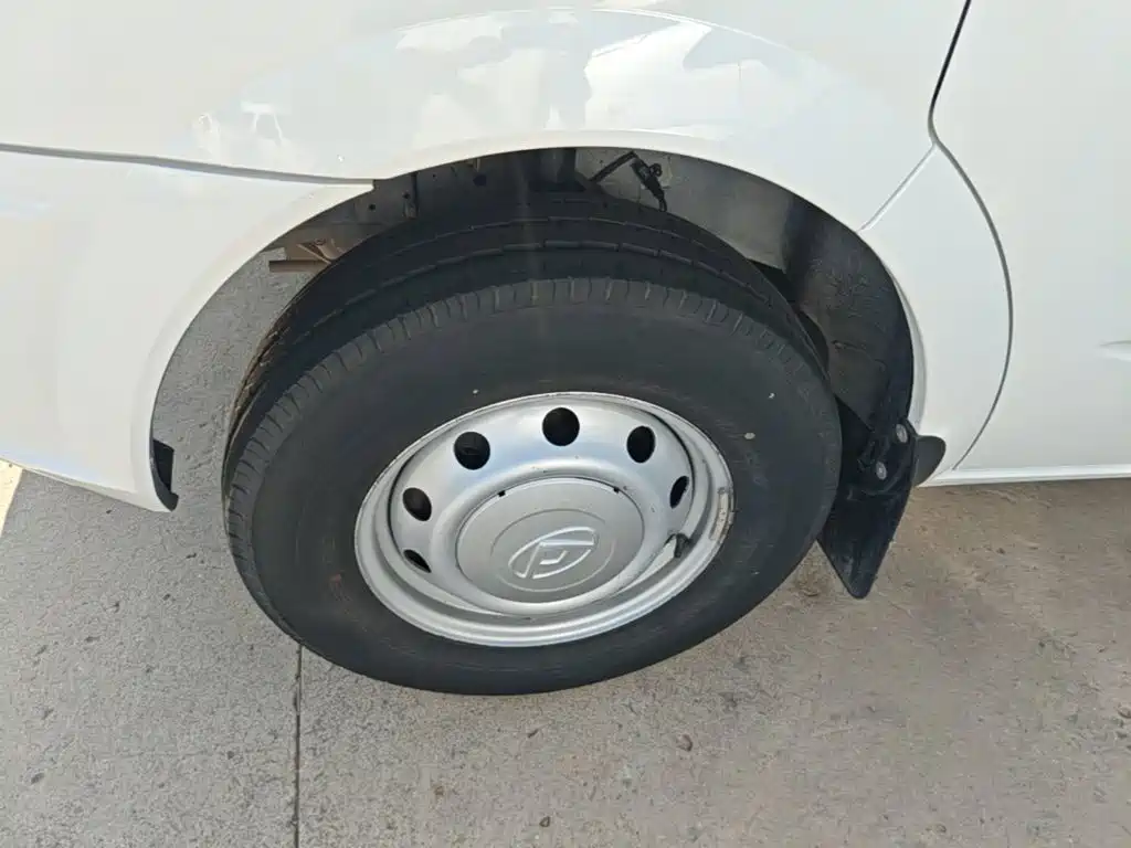 Фото 23 - Maxus Xintu V80