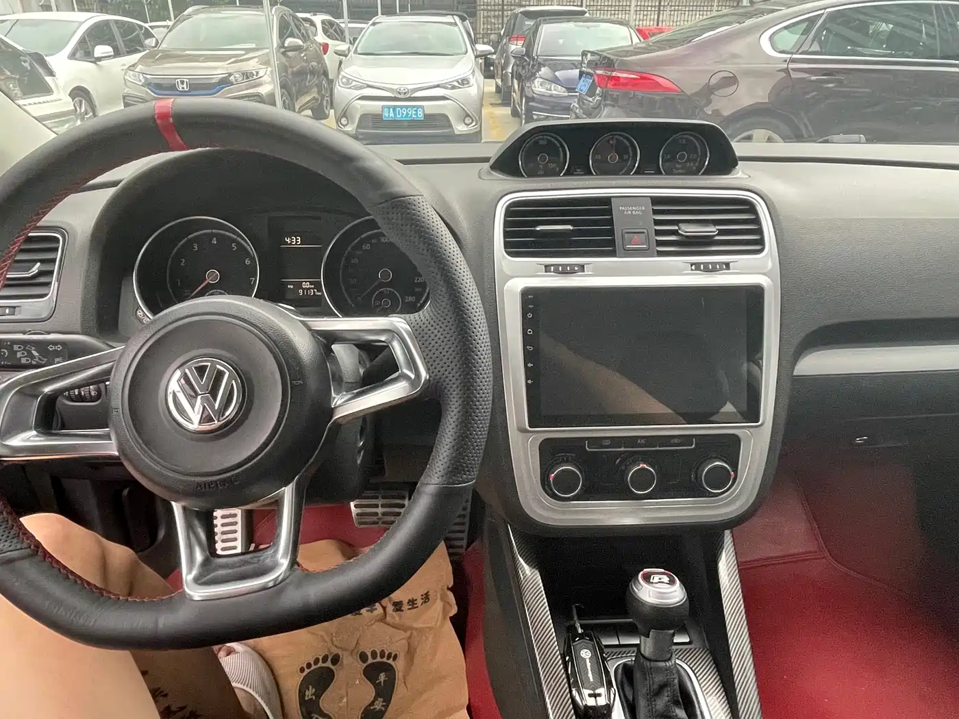 Volkswagen Scirocco 2015 1.4TSI Trend Edition фото 6