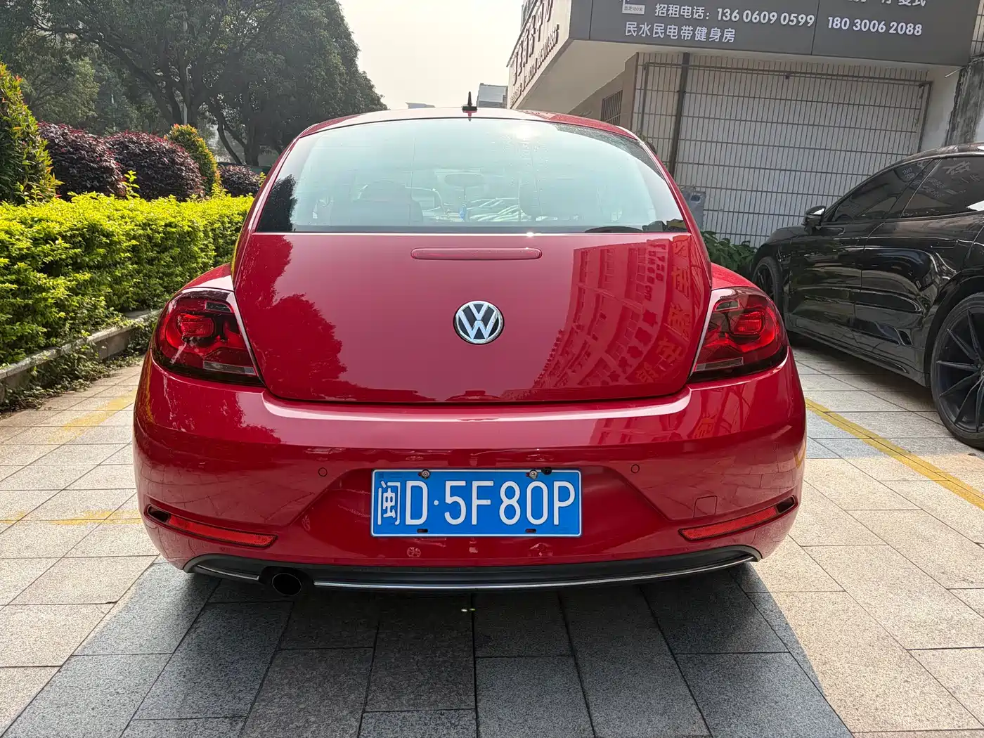 Volkswagen Beetle 2018 180TSI Trend Joy Edition фото 5
