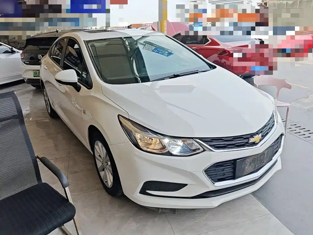 Chevrolet Cruze 2018 2018 320 Automatic Pioneer Sunroof Edition