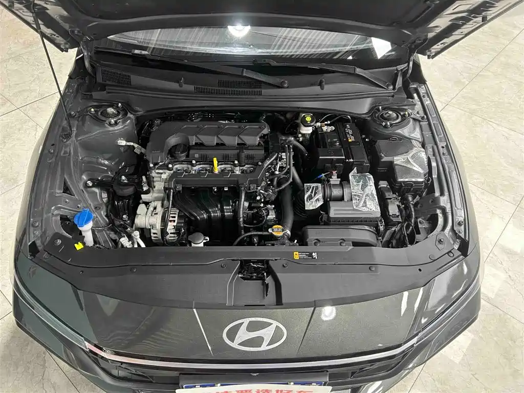 Hyundai Elantra 2023 1.5L CVT TOP Flagship Edition фото 20