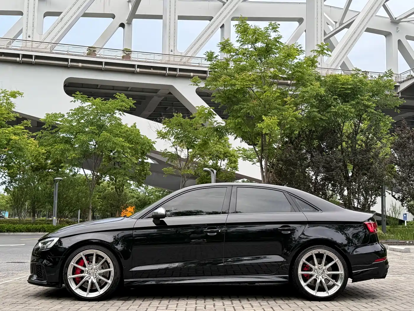 Audi RS 3 2017 RS 3 2.5T Limousine фото 5
