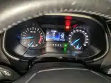 Фото 4 - Ford Edge
