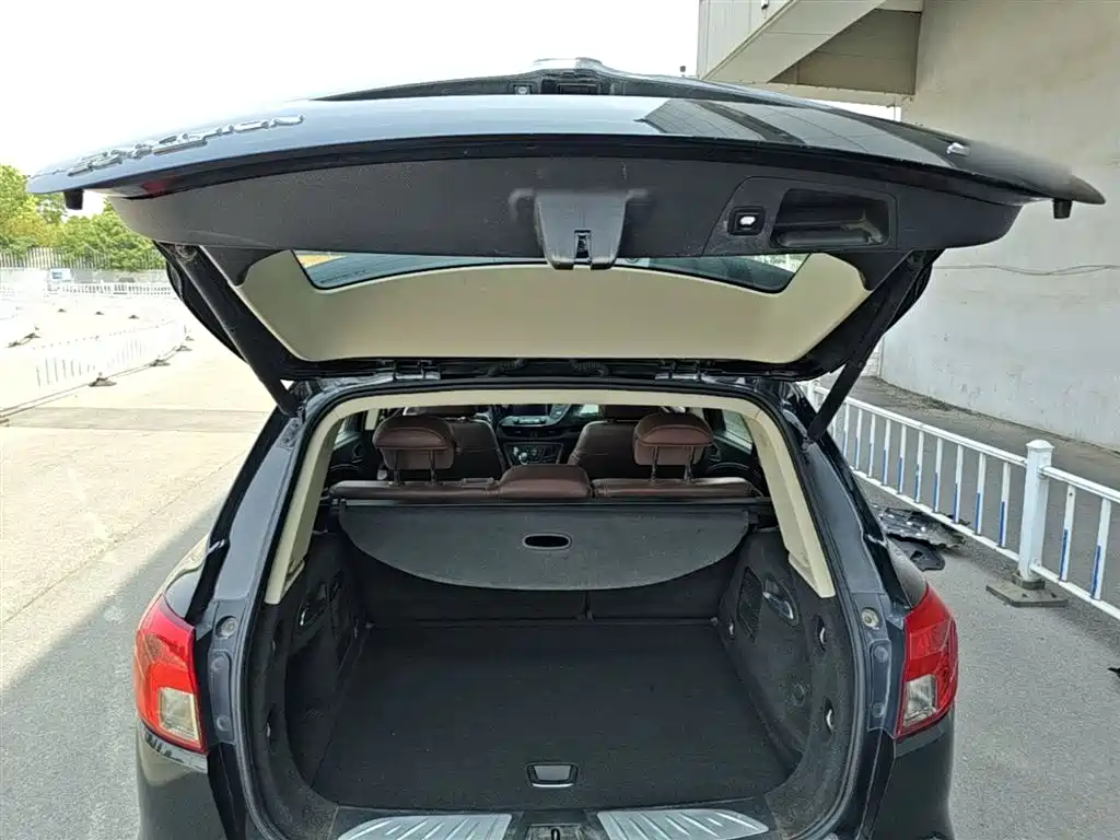 Buick Envision Plus 2014 28T 4WD Elite фото 19