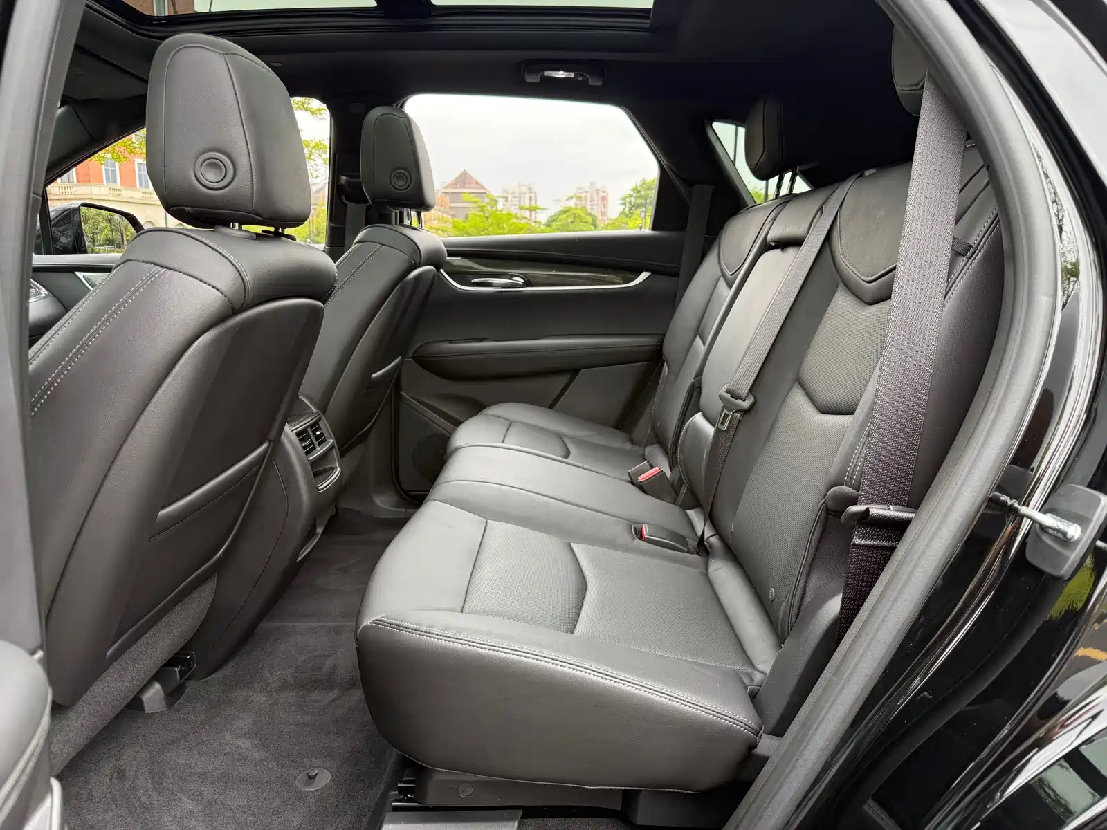 Фото 9 - Cadillac XT5