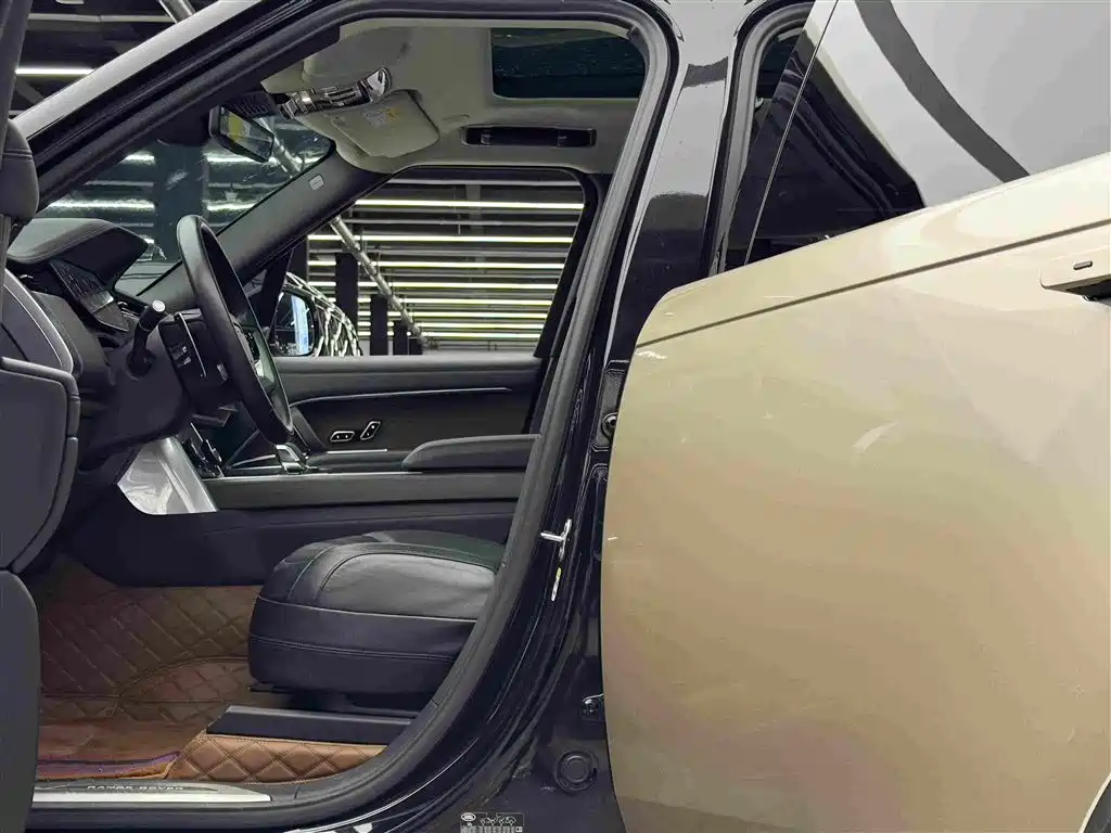 Фото 8 - Land Rover Range Rover