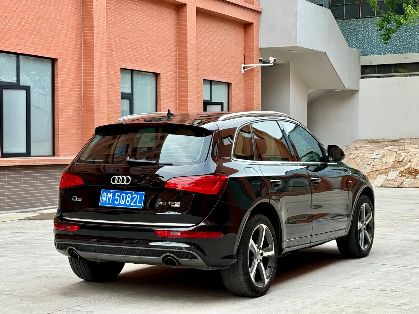Audi Q5 (Import) 2013 45 TFSI quattro Sport фото 4