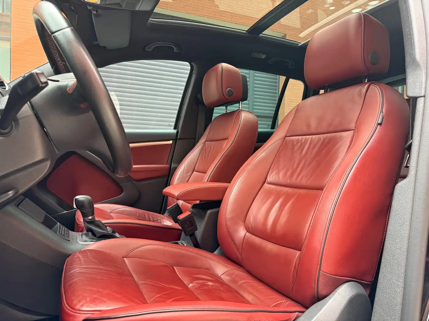 Volkswagen Tiguan 2014 2.0TSI Exclusive Edition фото 17
