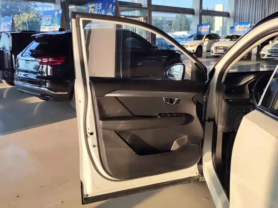 Wuling Motors Wuling Xingchen 2021 2021 1.5T CVT Stellar Edition