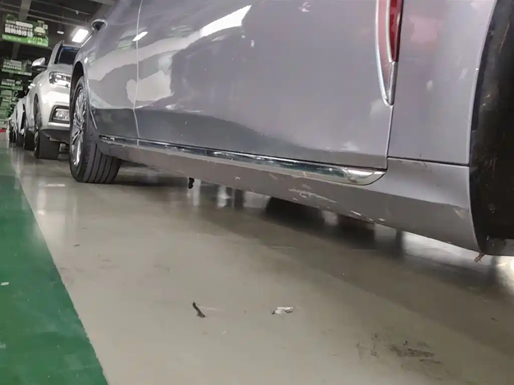 Hongqi H5 2023 2.0T Auto Smart Connect Flag Enjoy фото 21