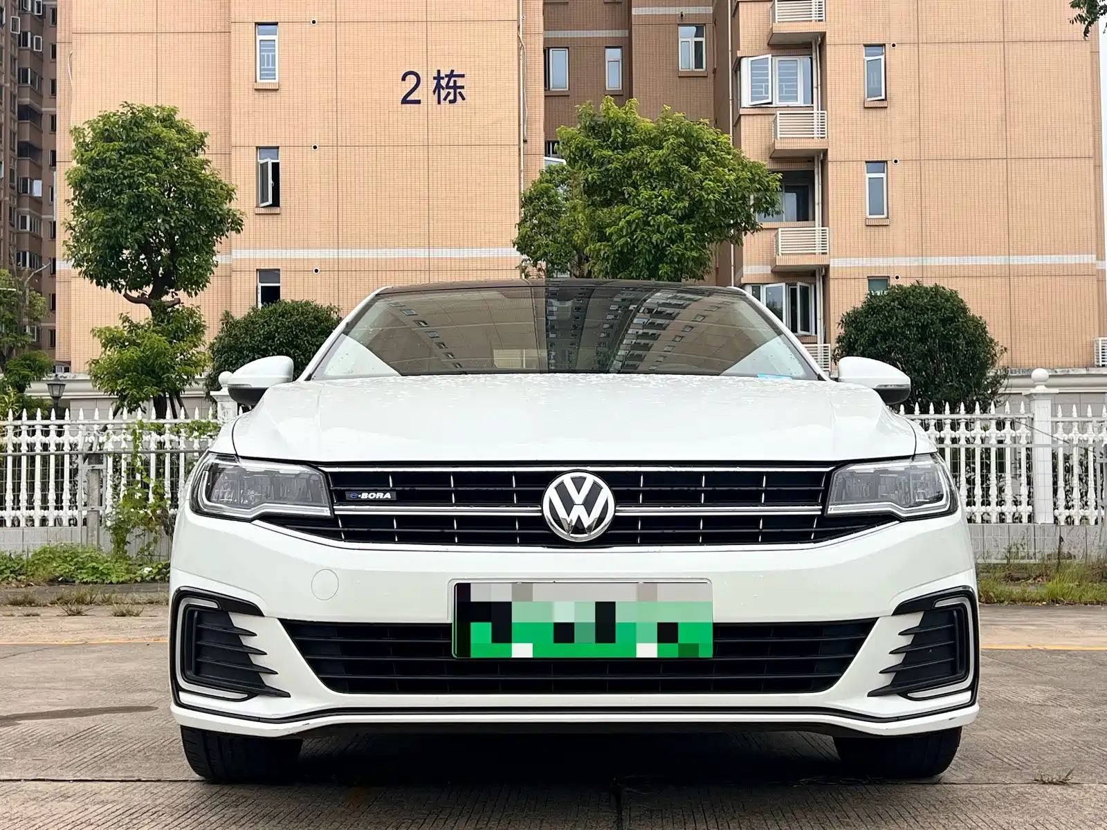 Фото 2 - Volkswagen Bora Pure Electric