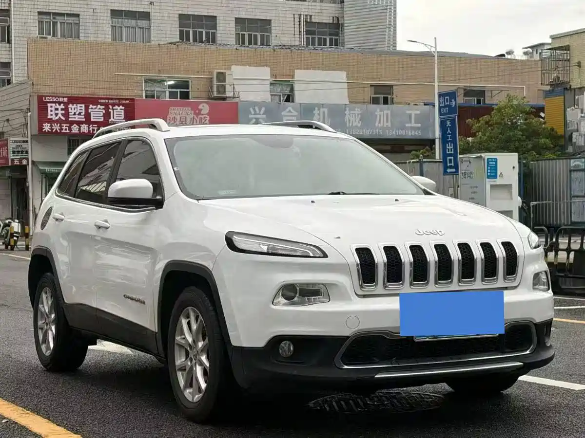 Jeep Cherokee 2018 2017 2.0L Superior Edition