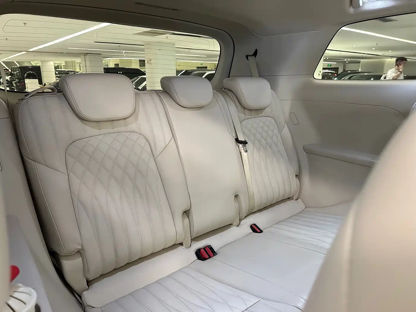 Voyah Auto Voyah Dreamer 2022 Low-carbon Dream+Smart Package фото 16