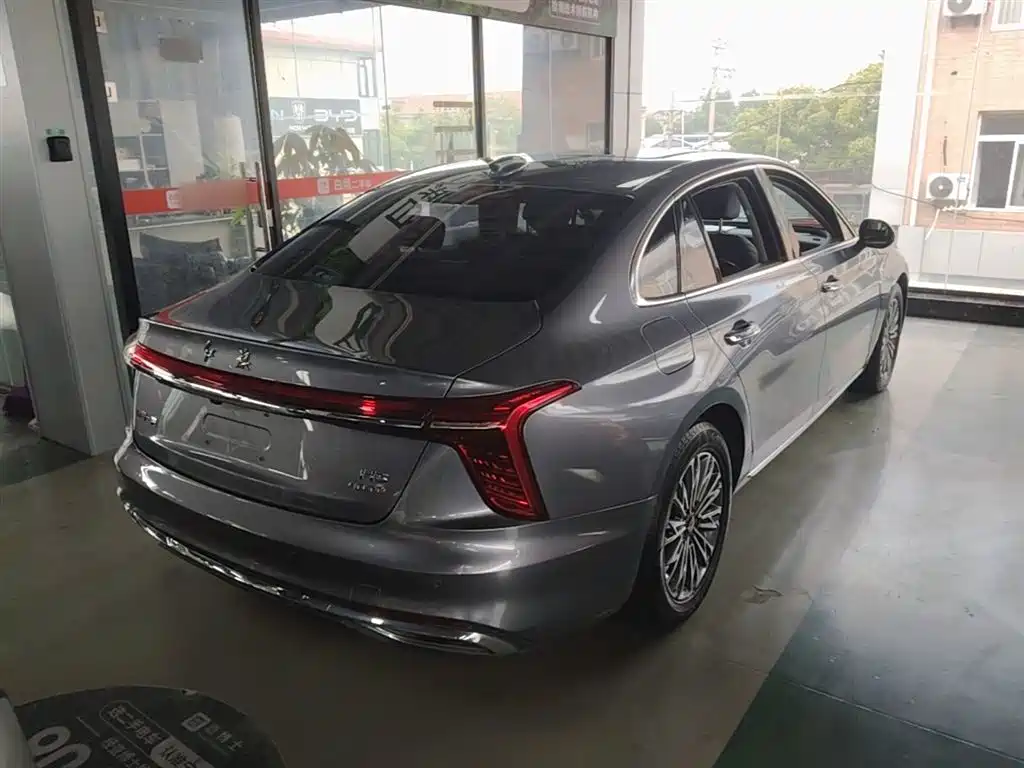 Hongqi H5 2023 2.0T Auto Smart Connect Flag Enjoy фото 7
