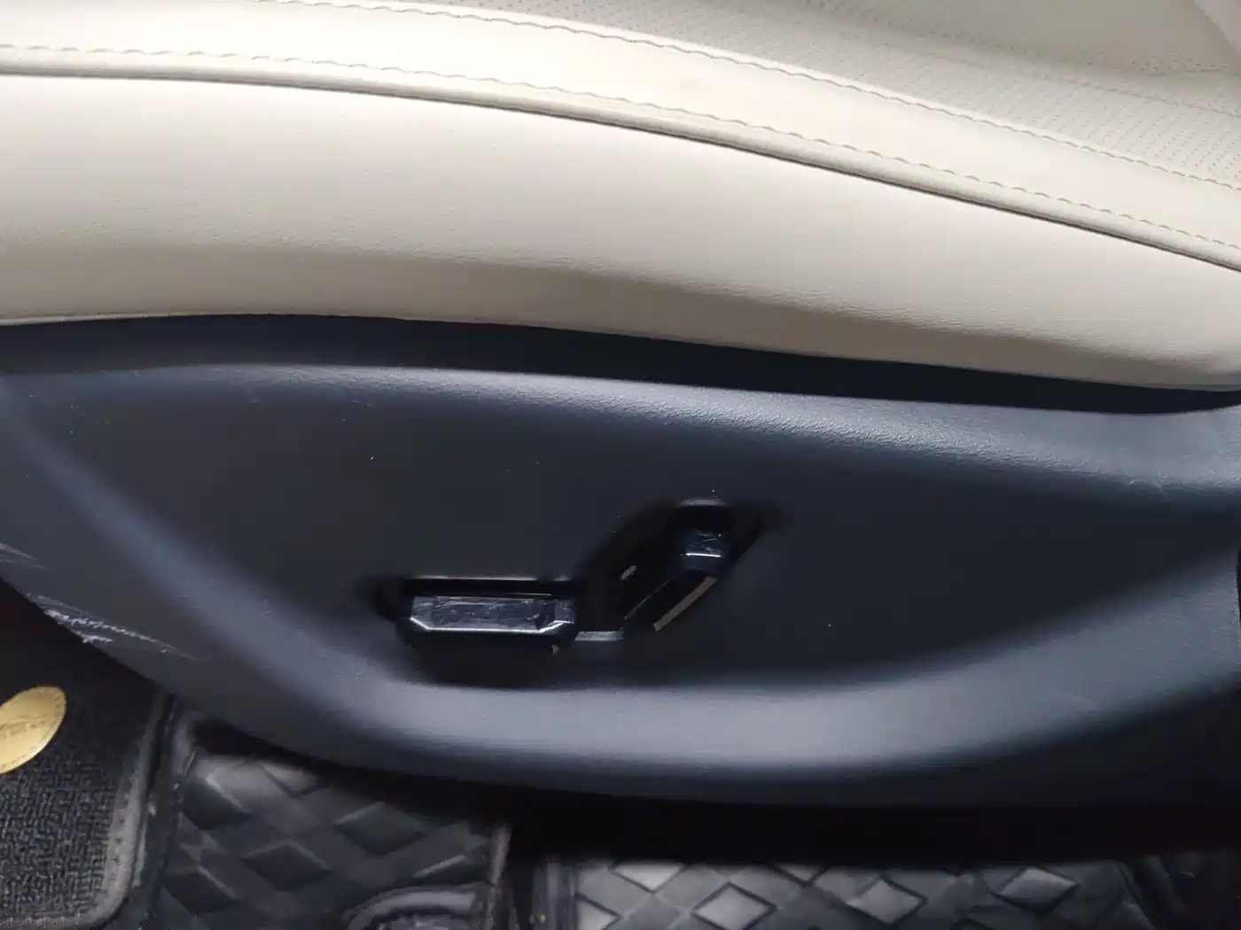 Geely Galaxy Starry Wish 2025 UP 410km Explorer Edition фото 38