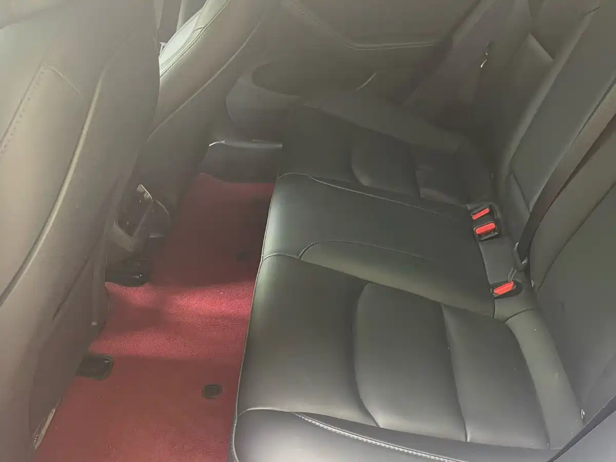 Photo 6 - Tesla Model 3