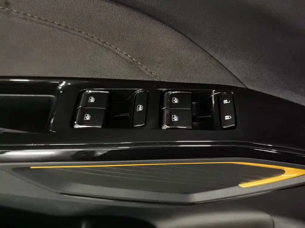 Changan Oshan X5 PLUS 2023 2023 Model Facelift 1.5T DCT Excellence