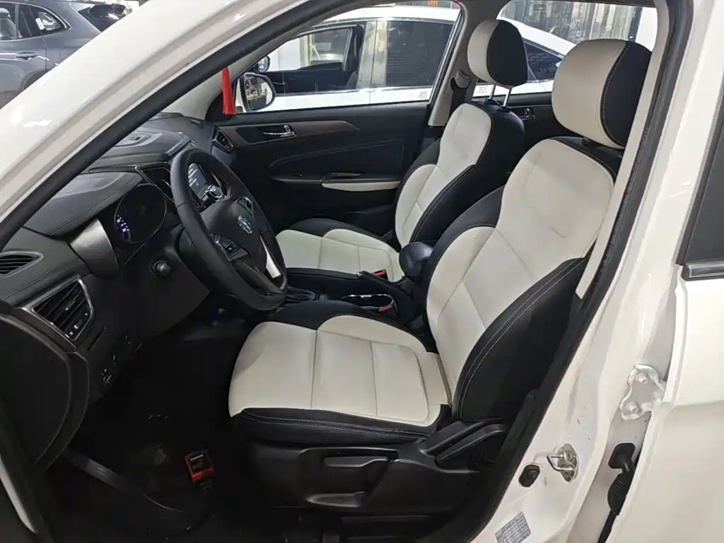 Changan CS35 2017 2017 1.6L Auto Luxury