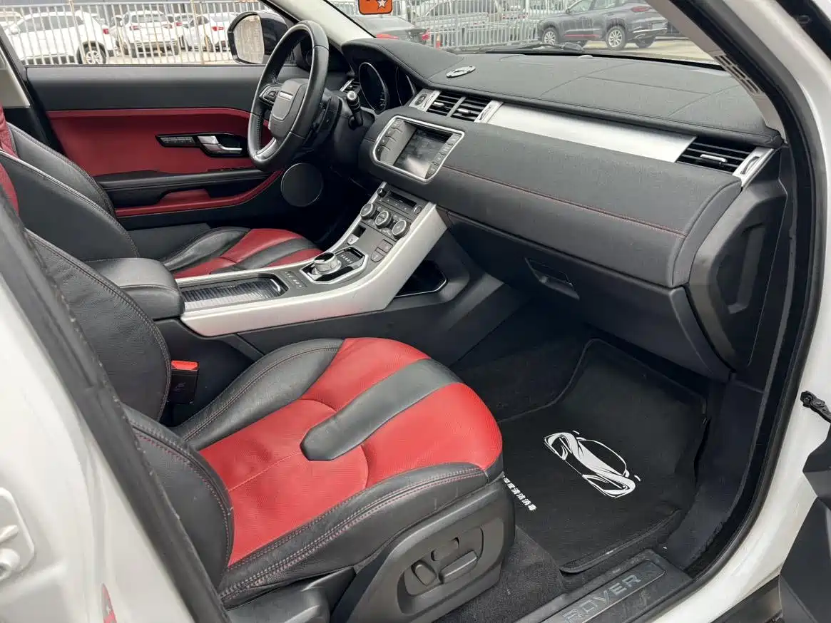 Land Rover Range Rover Evoque (Import) 2014 2.0T 5-door Brilliance Sport фото 9