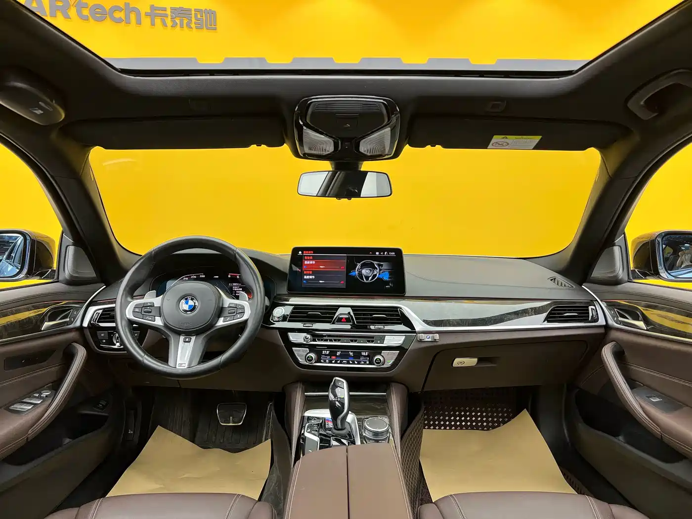 BMW 5 Series 2019 525Li M Sport Package фото 16