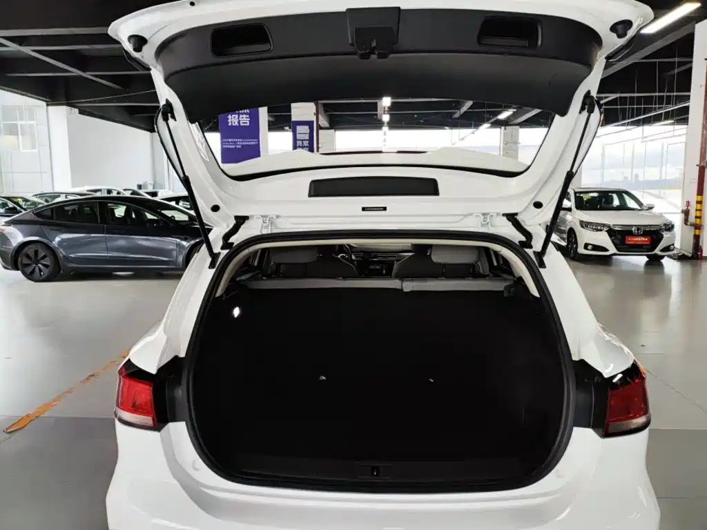 Roewe Ei5 2022 2020 Comfort Edition