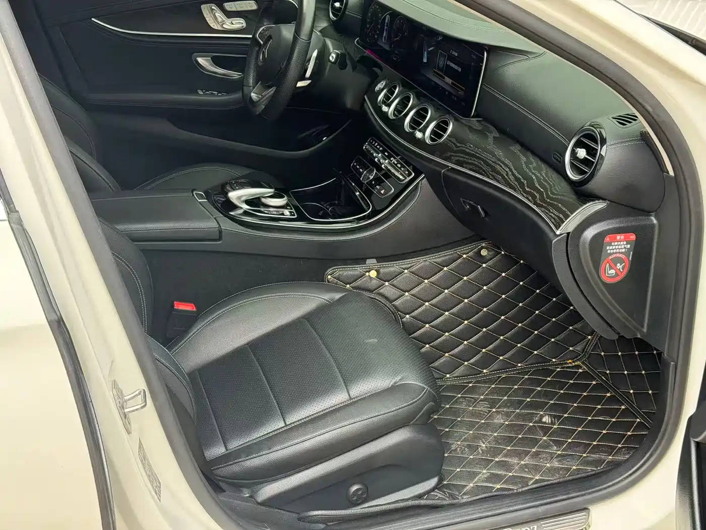 Mercedes-Benz E-Class 2016 E 300 L Sport Luxury фото 6