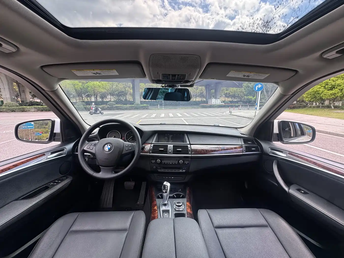 BMW X5 (Import) 2013 xDrive35i Leading фото 20