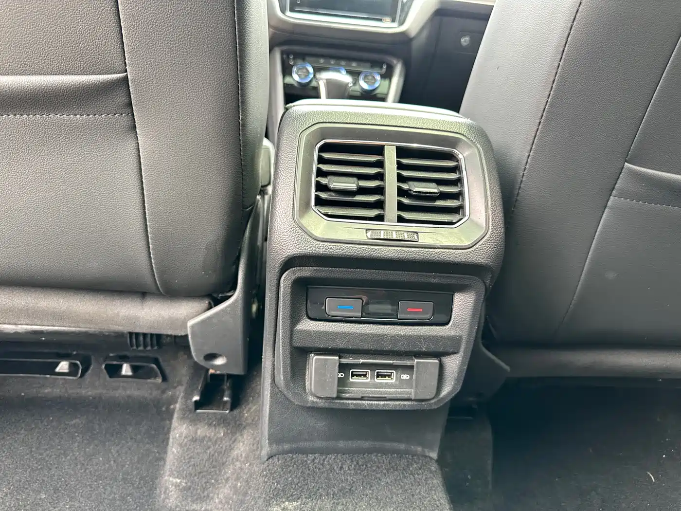 Volkswagen Tiguan L 2020 330TSI Auto 2WD Panorama Comfort China VI фото 10