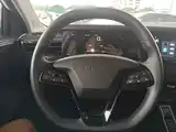 Фото 7 - Roewe i5